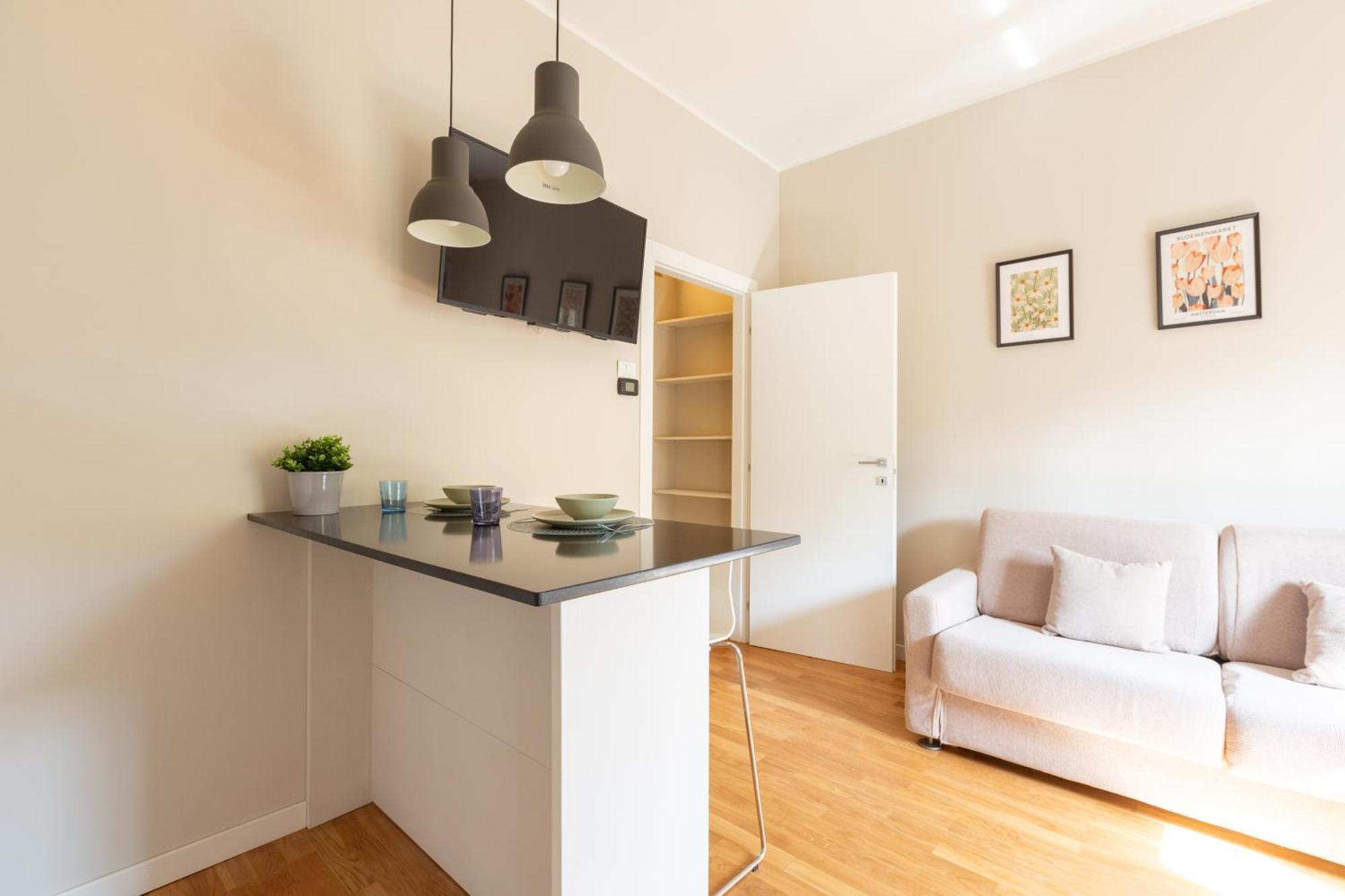 Porta Romana Lovely Apartment 米兰 外观 照片